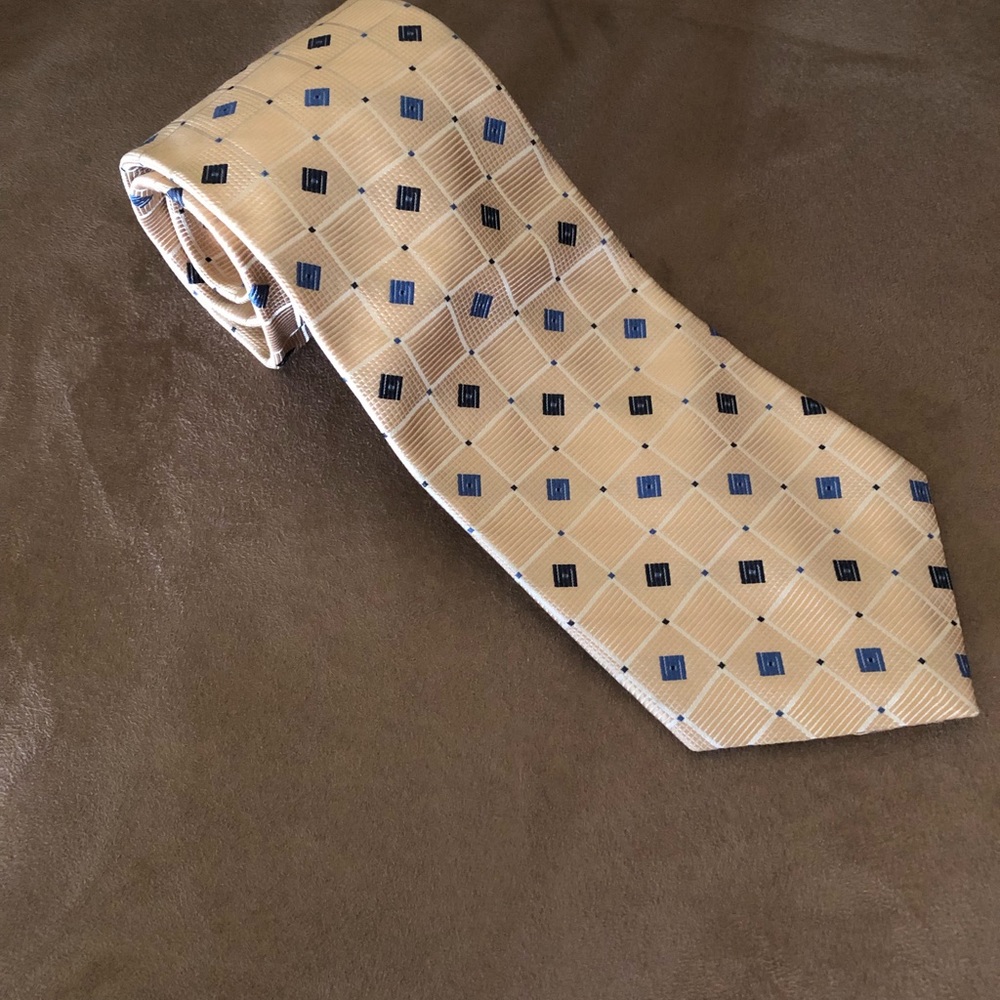 Van Heusen Men’s Necktie
